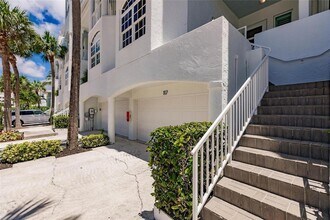 117 Ocean Key Way, Unit 105 in Jupiter, FL - Building Photo - Building Photo