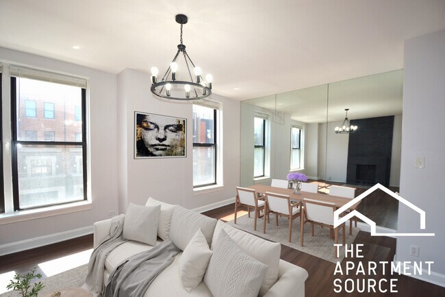 2943 N Halsted St, Unit 2 in Chicago, IL - Building Photo - Building Photo