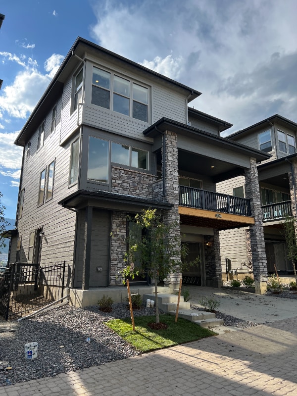 property at 15783 W Girard Ave