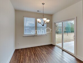 516 Slew Dr in Holly Springs, GA - Building Photo - Building Photo