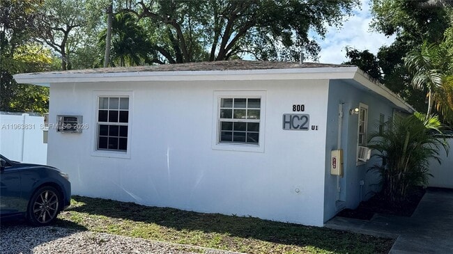 800 SE 15th St in Fort Lauderdale, FL - Building Photo - Building Photo