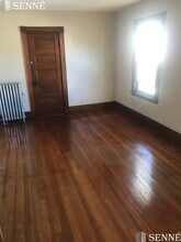 19 Lovell St, Unit #2 in Somerville, MA - Building Photo - Building Photo