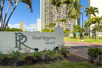 Pearl Regency in Aiea, HI - Building Photo - Building Photo