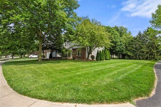 7652 Cashel Ct in Dublin, OH - Building Photo - Building Photo