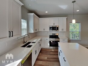 218 E Boston Ave in Bessemer City, NC - Building Photo - Building Photo