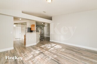 4708 Bear Claw Ct in Valrico, FL - Building Photo - Building Photo