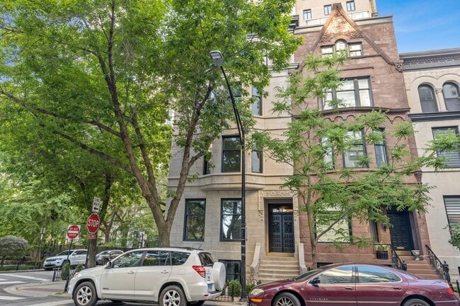 property at 1300 N Ritchie Ct