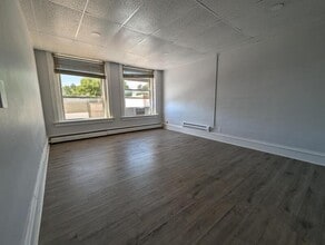 124 S 2nd St in Knoxville, IA - Building Photo - Building Photo