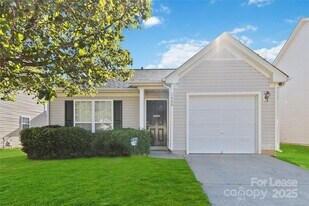 1430 Braveheart Ln in Charlotte, NC - Building Photo