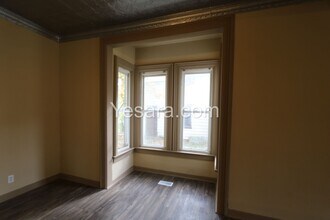 502 S Gunnison St in Burlington, IA - Building Photo - Building Photo