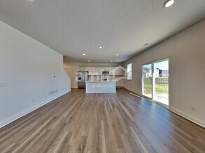 202 Kramer Mills Dr in Columbus, OH - Building Photo - Building Photo