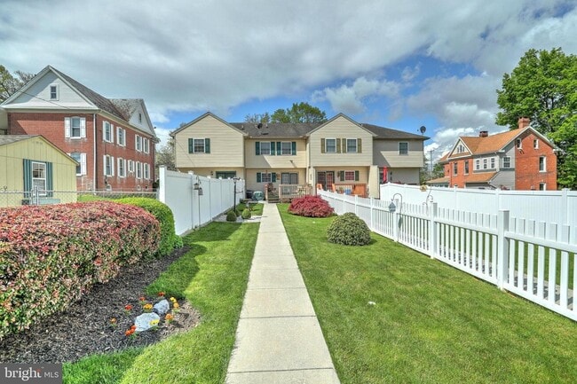 714 Baltimore St in Hanover, PA - Building Photo - Building Photo