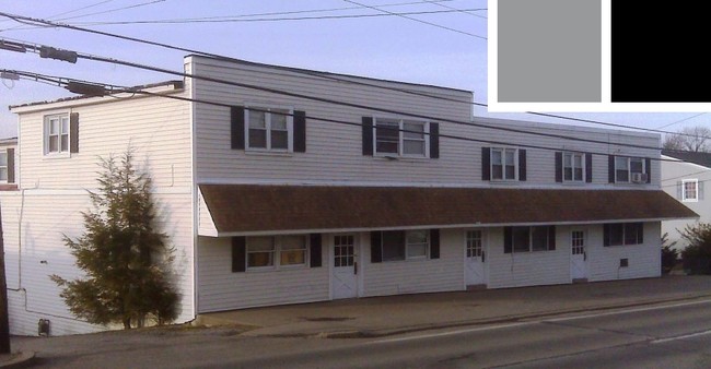 Harrison House in Natrona Heights, PA - Building Photo - Building Photo