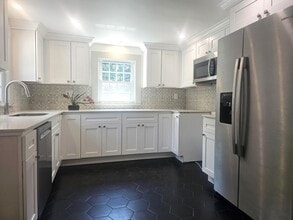 95 Bowman St in Westborough, MA - Building Photo - Building Photo