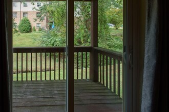 280 Bridgewater Rd-Unit -Apt E12 in Brookhaven, PA - Building Photo - Building Photo