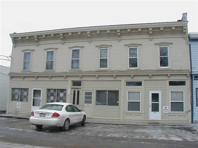 118 S Main St in Central Bridge, NY - Foto de edificio