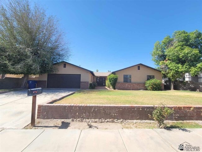 property at 1340 W 19th St