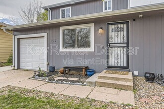 737 S Nome St in Aurora, CO - Building Photo - Building Photo