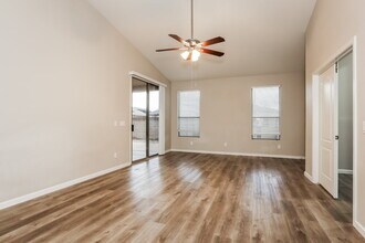 15112 W Eureka Trail in Surprise, AZ - Building Photo - Building Photo