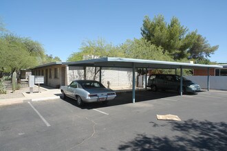 1502 N Bryant Ave in Tucson, AZ - Building Photo - Building Photo