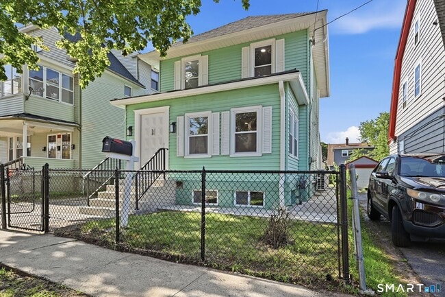 property at 52 4th St