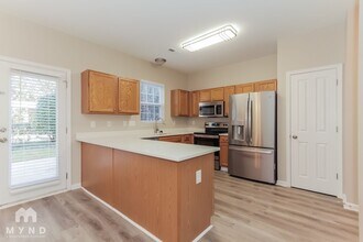6631 Dunton St in Huntersville, NC - Building Photo - Building Photo