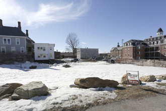 105-111 Blake St in Lewiston, ME - Building Photo - Building Photo