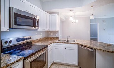 3701 Castle Pines Ln in Orlando, FL - Building Photo - Building Photo