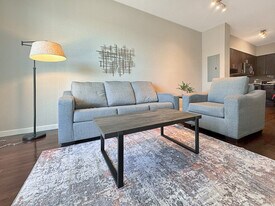 235 3rd Ave N in St. Petersburg, FL - Building Photo