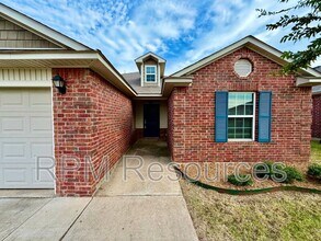2816 Cider Mill Ln in Yukon, OK - Building Photo - Building Photo