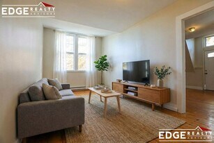 30 Murdock St, Unit 1 in Boston, MA - Building Photo