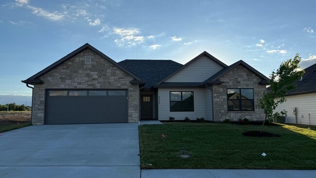 property at 5313 Makana Ln