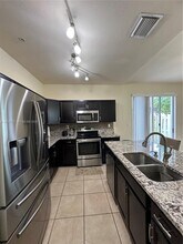 133 SE 28th Ter in Homestead, FL - Building Photo - Building Photo