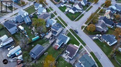 31 Philip St in St Catharines, ON - Building Photo - Building Photo