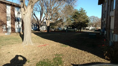 Oakwood Square Apartments in South Sioux City, NE - Building Photo - Other