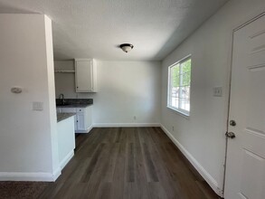 4357 College Way in Olivehurst, CA - Building Photo - Building Photo