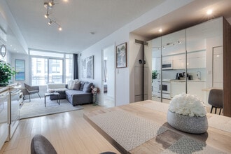 151 Dan Leckie Way in Toronto, ON - Building Photo - Building Photo