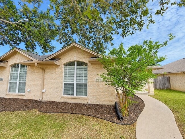 property at 903 Crepe Myrtle St
