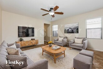 802 W Love Rd in San Tan Valley, AZ - Building Photo - Building Photo