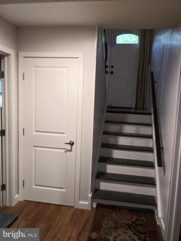 property at 276 Paxinos Dr