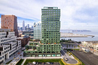 Mission Rock in San Francisco, CA - Foto de edificio - Building Photo