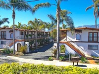 Costa Del Mar in Carpinteria, CA - Foto de edificio - Building Photo