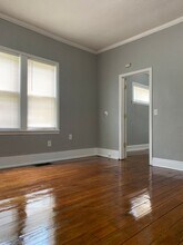 1021 Hudson Rd in St. Paul, MN - Building Photo - Building Photo