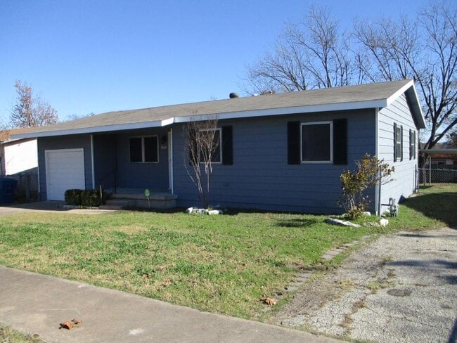 1005 S 11th St in Copperas Cove, TX - Building Photo - Building Photo