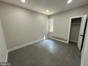 1806 W Ontario St, Unit F213 in Philadelphia, PA - Building Photo - Building Photo