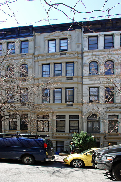 68 W 82nd St in New York, NY - Foto de edificio