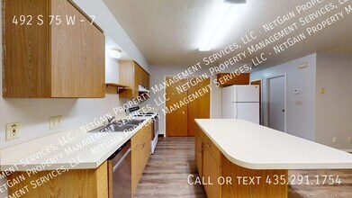 492 S 75 W in Cedar City, UT - Building Photo - Building Photo