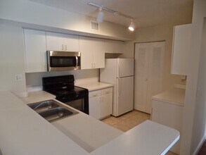 3844 Lyons Rd in Coconut Creek, FL - Building Photo - Building Photo