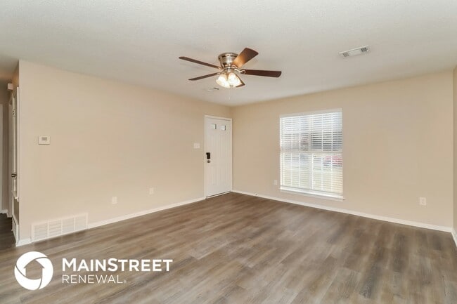 4250 Brighton Dr in Horn Lake, MS - Building Photo - Building Photo