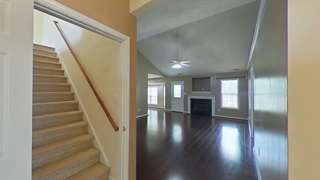 2004 Ivey Commons Rd in Fayetteville, NC - Building Photo - Building Photo